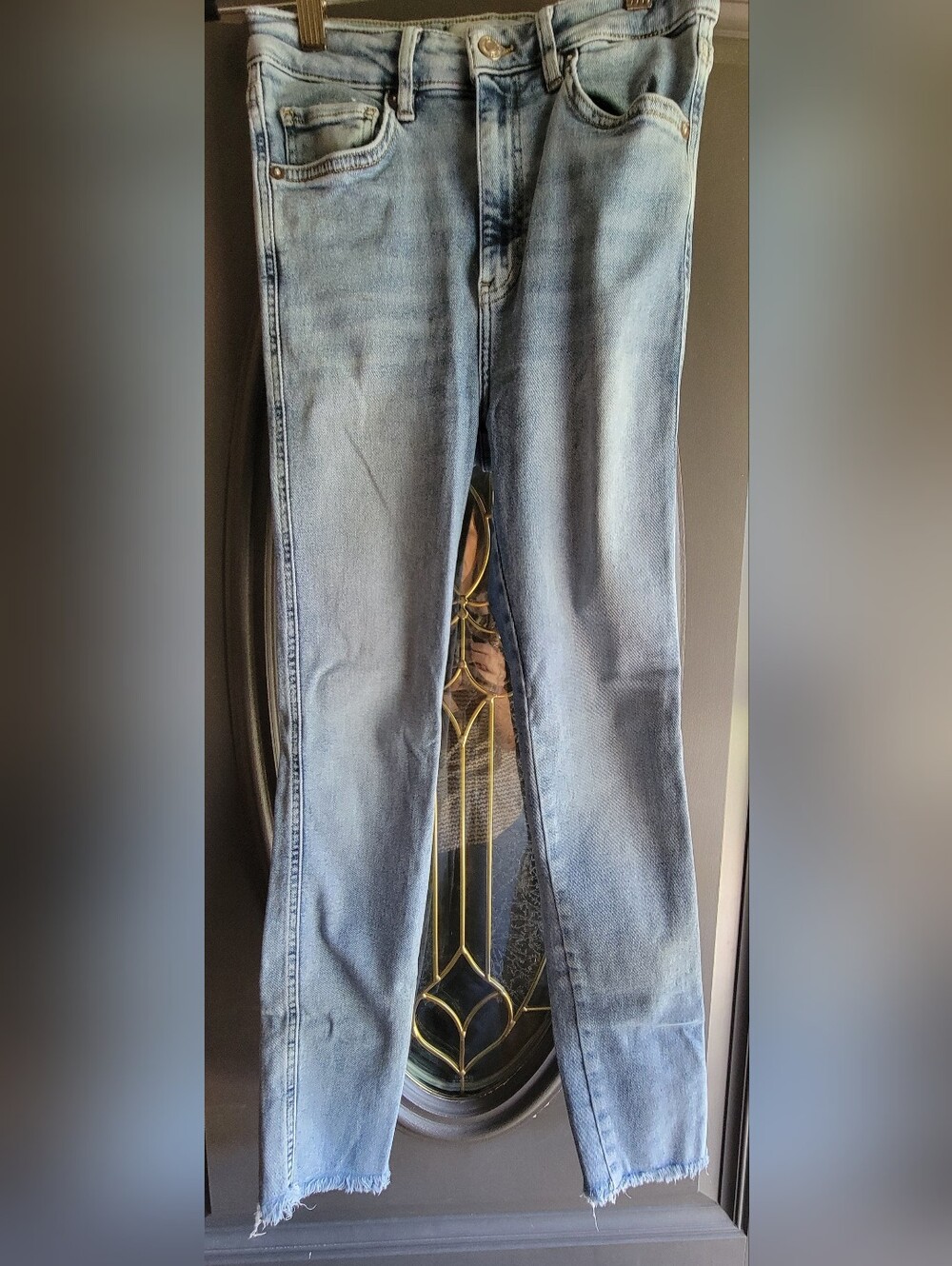 We The Free Light Wash Straight Leg Jeans size 28.